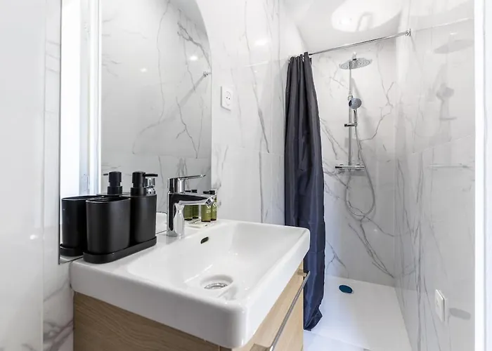 2d Luxembourg Garden Bon Marche Necker