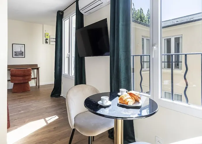 2d Luxembourg Garden Bon Marche Necker Apartment *